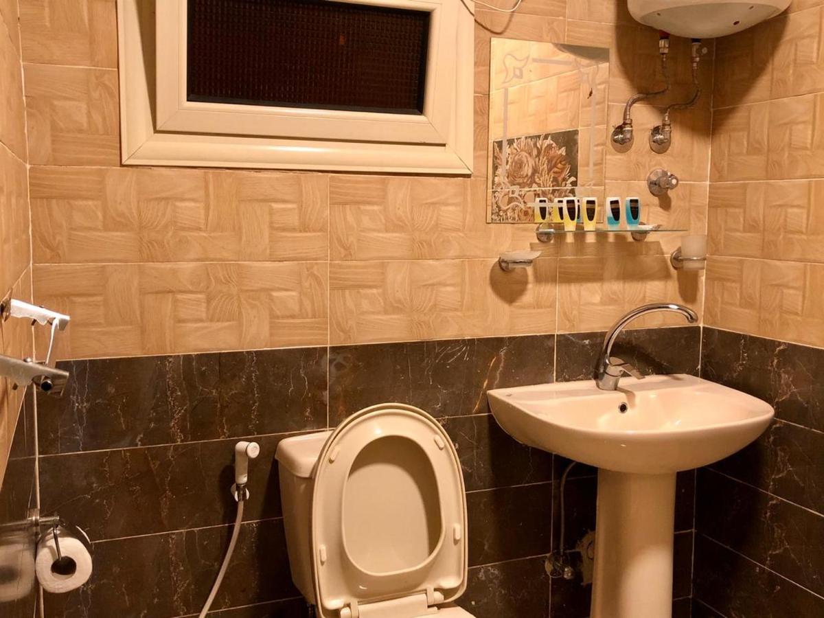 Full Pyramids View Apartment With Balcony For 8 P Kafret el-Gabal 外观 照片
