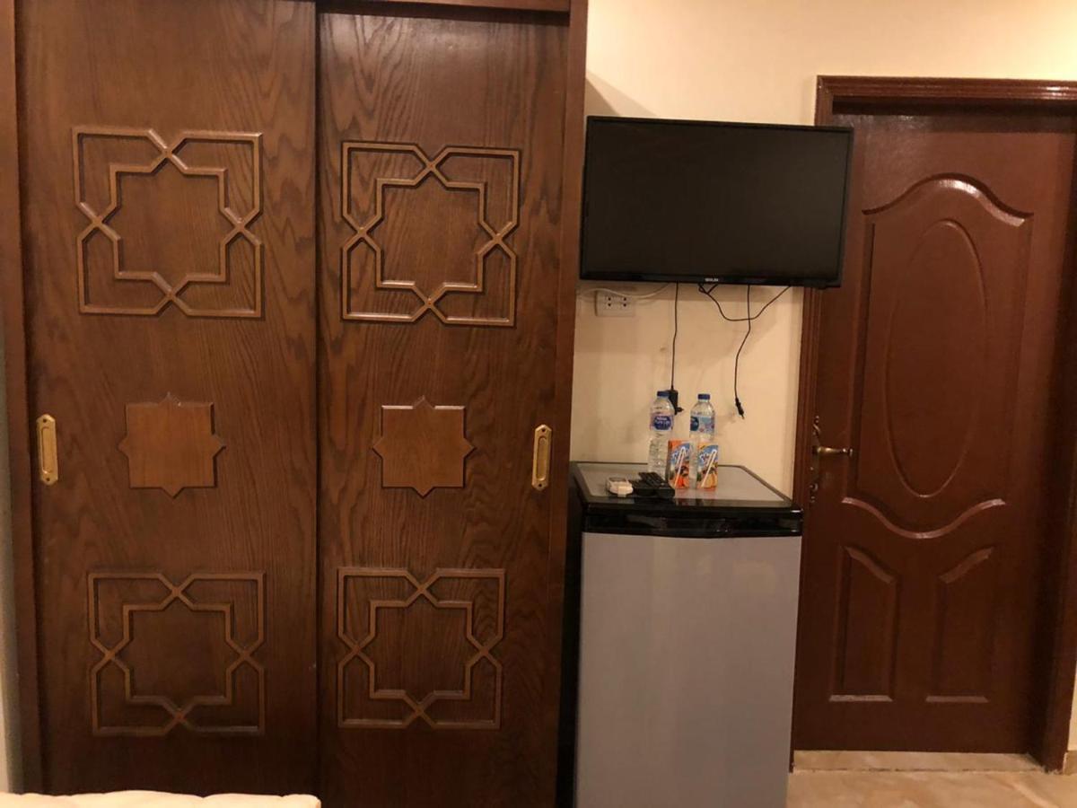 Full Pyramids View Apartment With Balcony For 8 P Kafret el-Gabal 外观 照片