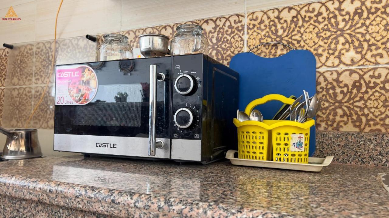 Full Pyramids View Apartment With Balcony For 8 P Kafret el-Gabal 外观 照片