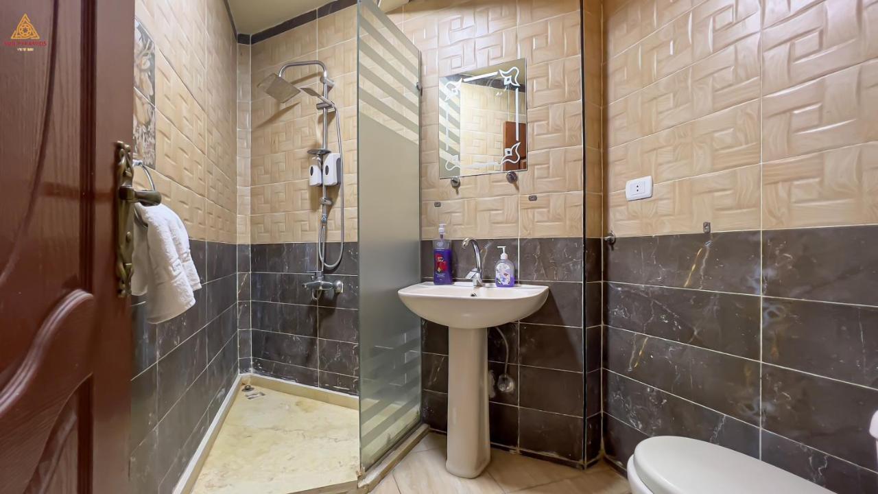 Full Pyramids View Apartment With Balcony For 8 P Kafret el-Gabal 外观 照片