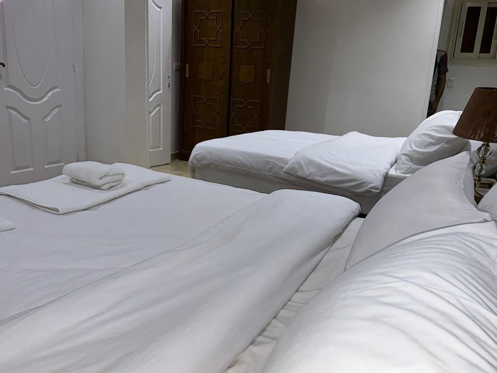 Full Pyramids View Apartment With Balcony For 8 P Kafret el-Gabal 外观 照片