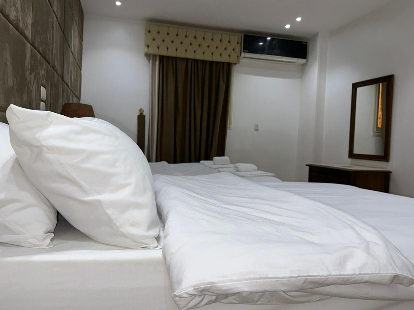 Full Pyramids View Apartment With Balcony For 8 P Kafret el-Gabal 外观 照片