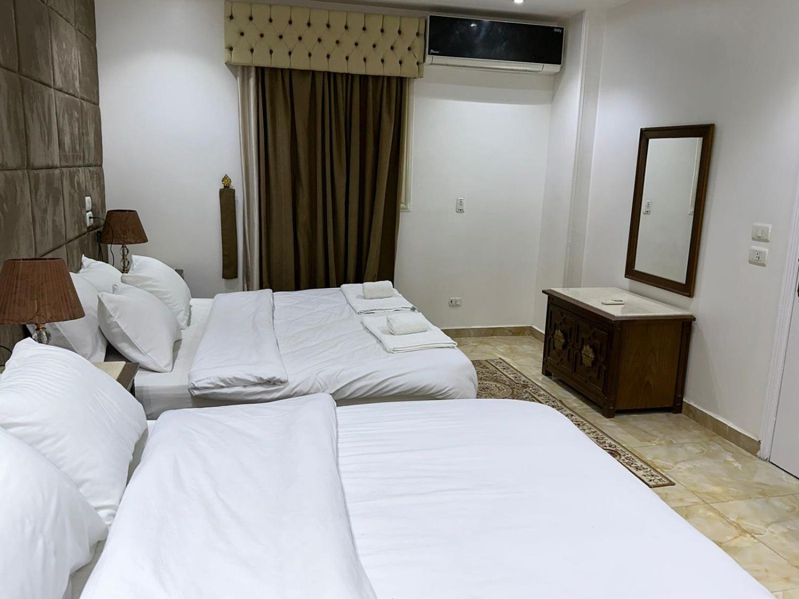 Full Pyramids View Apartment With Balcony For 8 P Kafret el-Gabal 外观 照片
