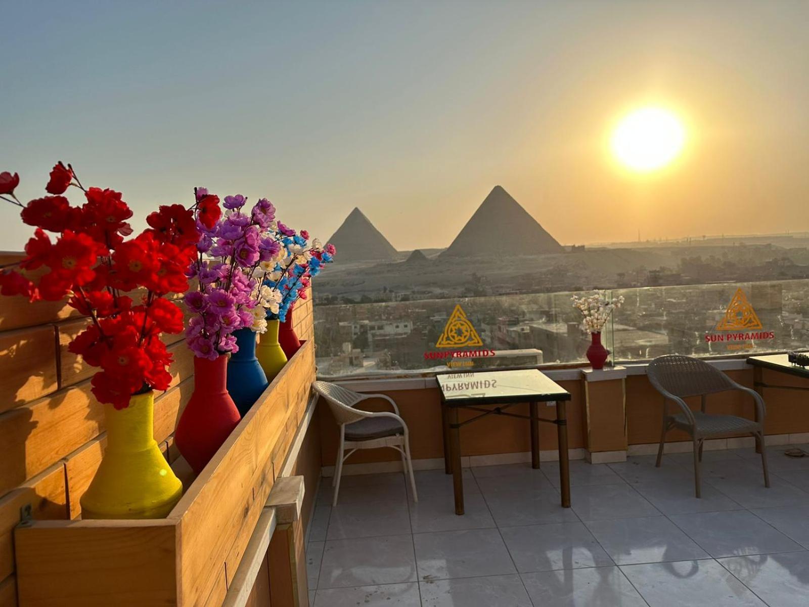 Full Pyramids View Apartment With Balcony For 8 P Kafret el-Gabal 外观 照片