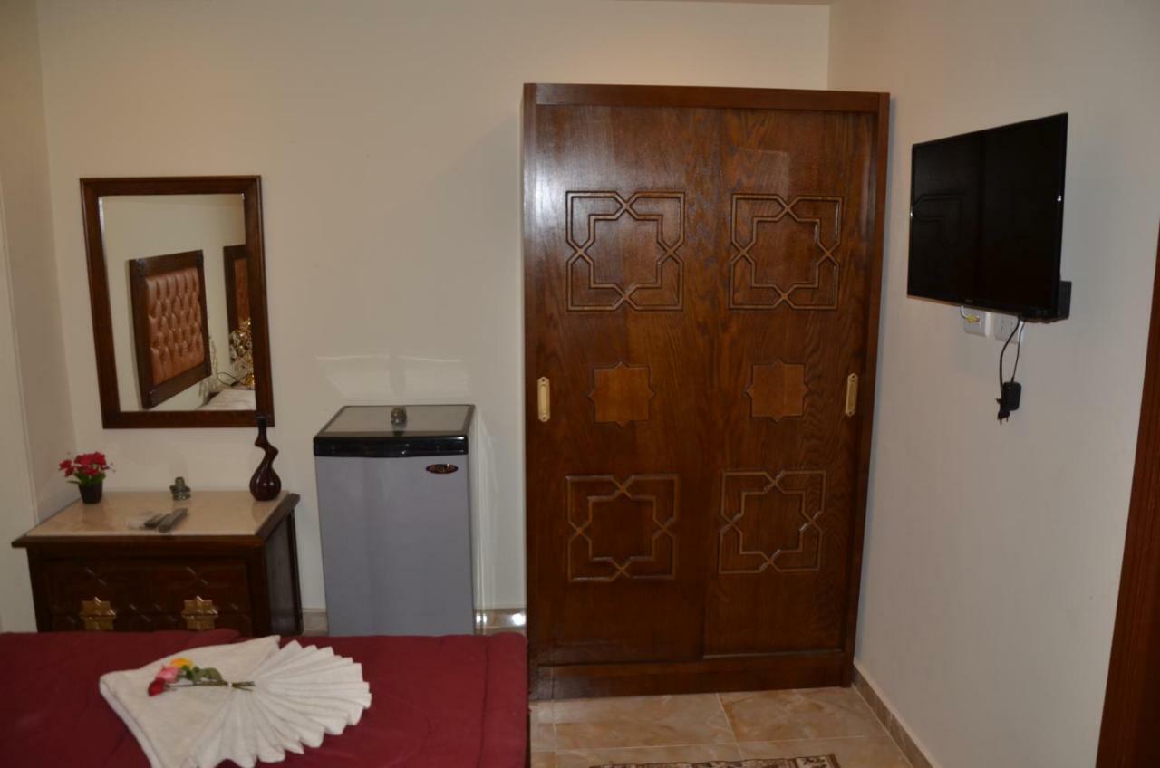 Full Pyramids View Apartment With Balcony For 8 P Kafret el-Gabal 外观 照片