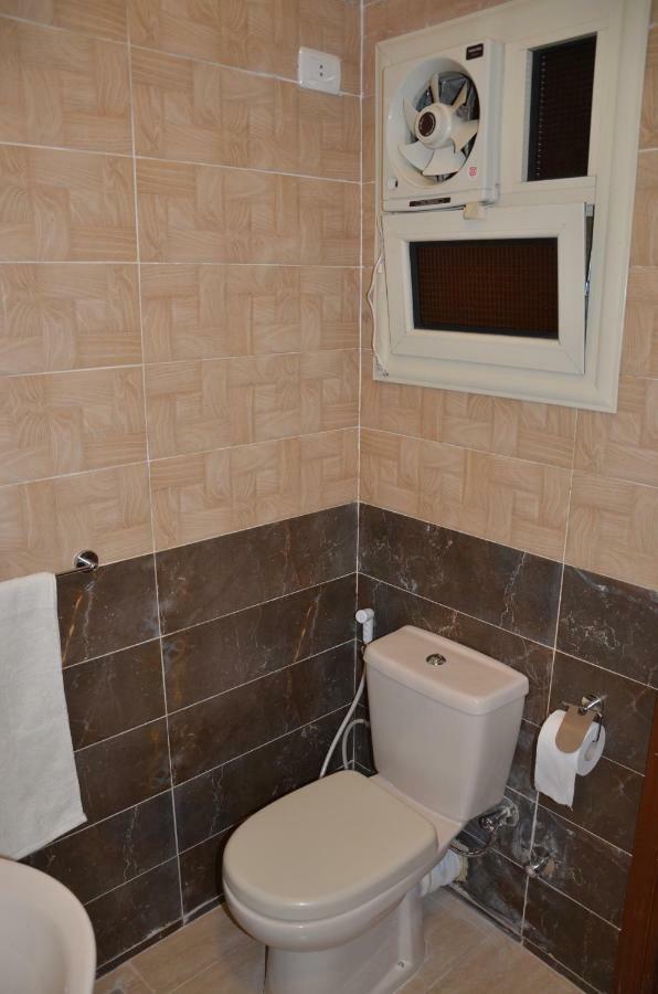 Full Pyramids View Apartment With Balcony For 8 P Kafret el-Gabal 外观 照片
