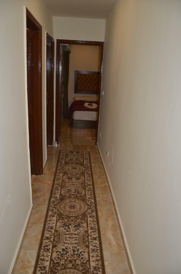 Full Pyramids View Apartment With Balcony For 8 P Kafret el-Gabal 外观 照片